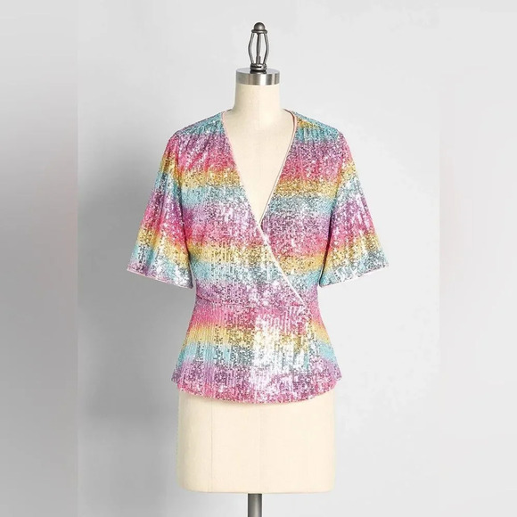 MODCLOTH NWOT Sparkling Spectrums Surplice Peplum Top in Pink - Picture 1 of 9